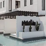 ホテル Laguna In Mazera Mykonos